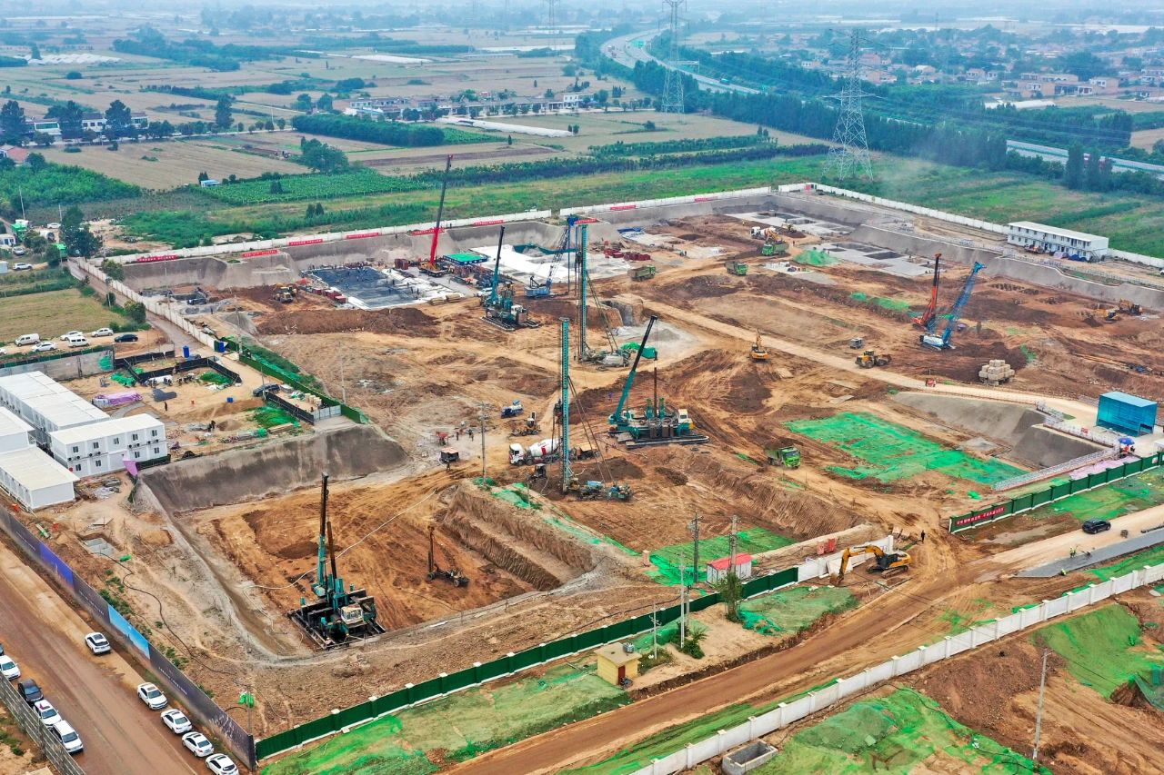 创新引领，开云官方注册-开云(中国)
智能行业首创双层快压装置| 百年风华筑锦绣开云官方注册-开云(中国)
（5）