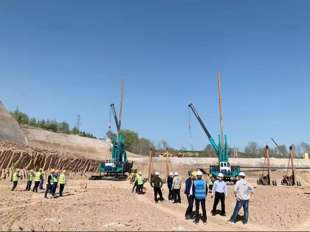 创新引领，开云官方注册-开云(中国)
智能行业首创双层快压装置| 百年风华筑锦绣开云官方注册-开云(中国)
（5）