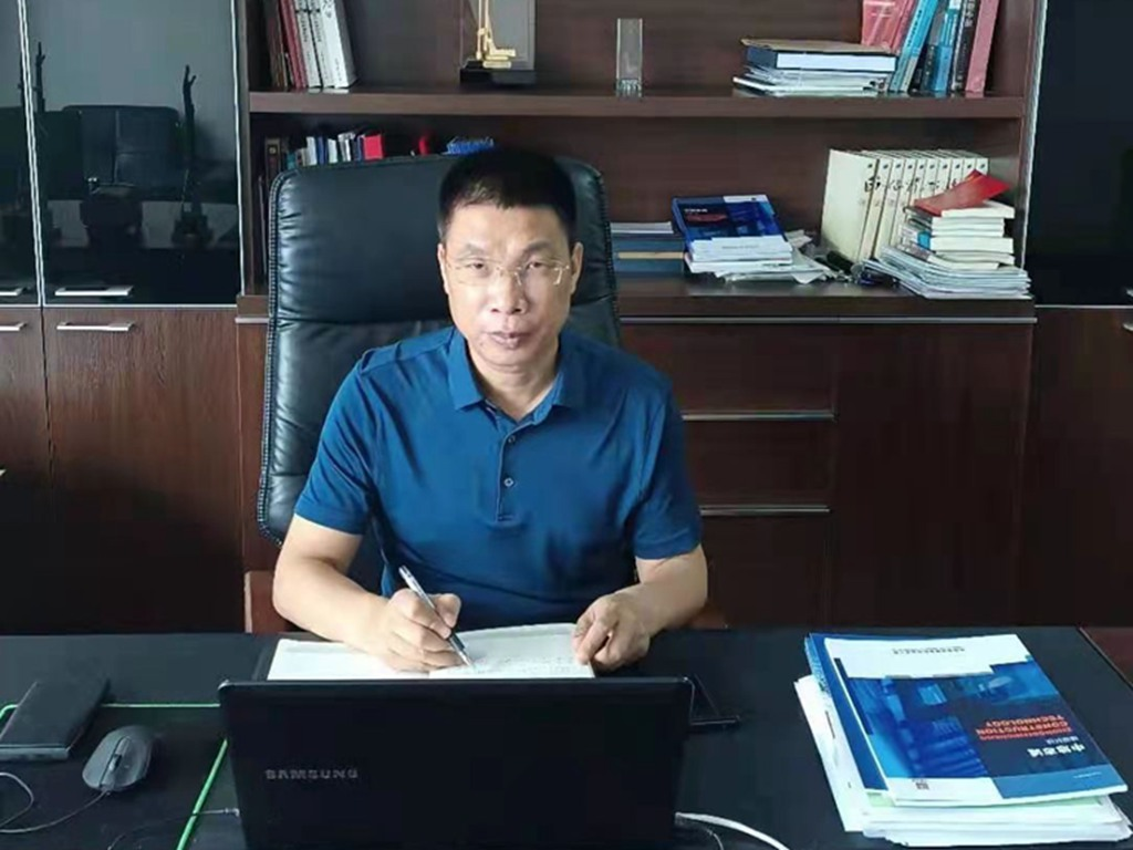 缘起开云官方注册-开云(中国)
 | 奋斗三十载！他以“开云官方注册-开云(中国)
”铸开云官方注册-开云(中国)
