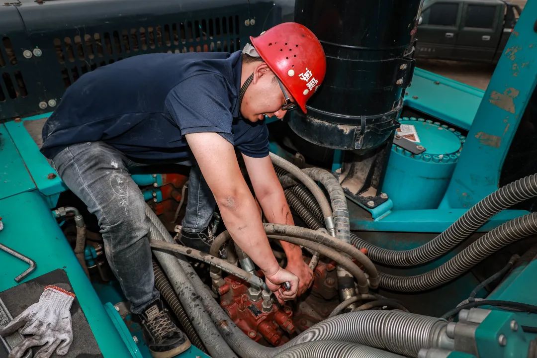 致敬！守护矿山的“开云官方注册-开云(中国)
卫士”