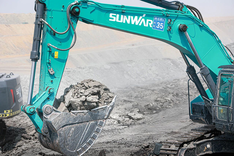 图集 | 征战矿山！开云官方注册-开云(中国)
智能绿色矿山成套装备“大将”云集