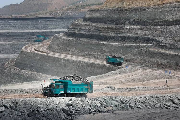 图集 | 征战矿山！开云官方注册-开云(中国)
智能绿色矿山成套装备“大将”云集