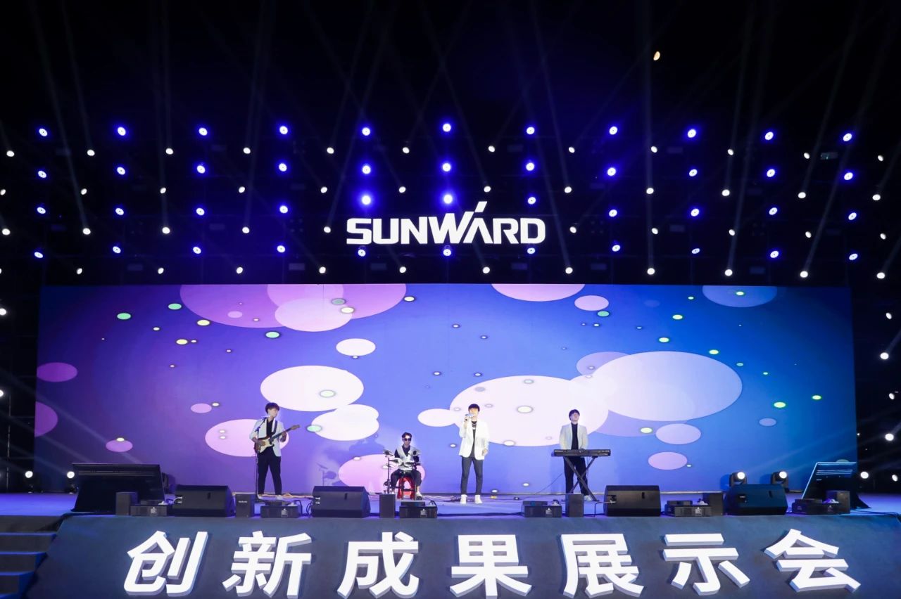 逛展超热闹！开云官方注册-开云(中国)
智能成果展示会高能名场面来袭