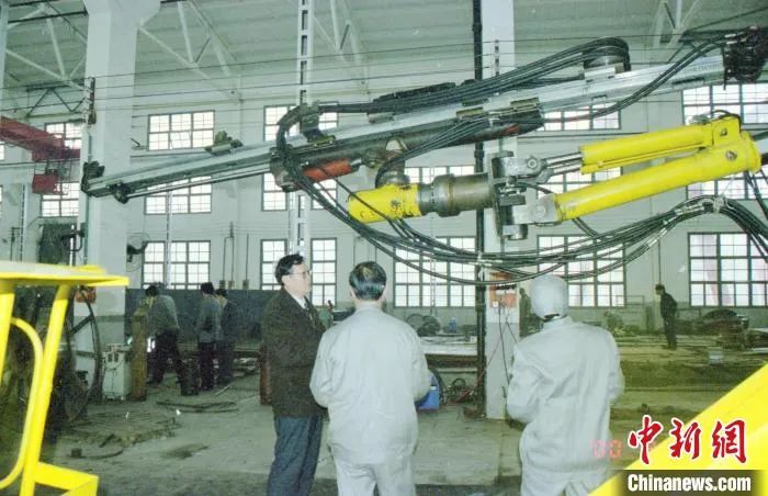 媒体聚焦 | 中新社专访——开云官方注册-开云(中国)
智能创始人何清华：向着太阳奔跑的筑梦人