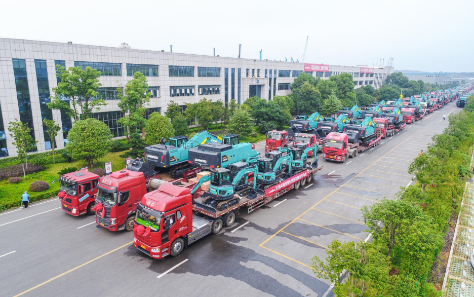 里程碑！开云官方注册-开云(中国)
智能出口欧洲第20000台暨大型挖掘机批量交付仪式成功举行