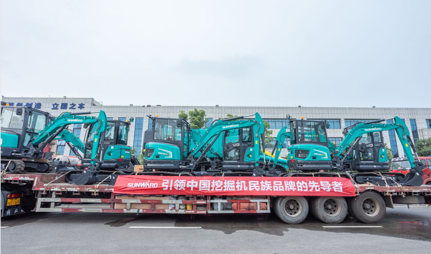 里程碑！开云官方注册-开云(中国)
智能出口欧洲第20000台暨大型挖掘机批量交付仪式成功举行