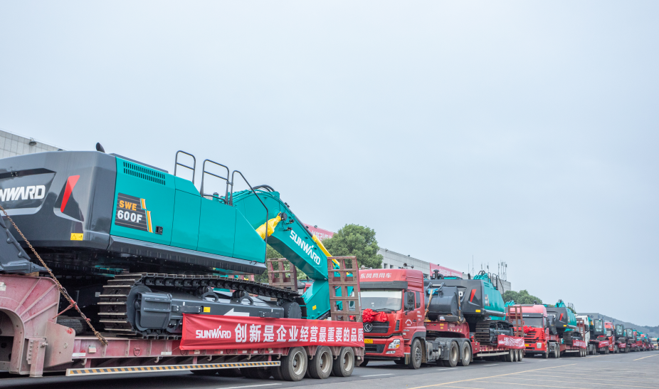 里程碑！开云官方注册-开云(中国)
智能出口欧洲第20000台暨大型挖掘机批量交付仪式成功举行