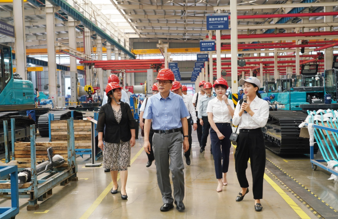 中国出口信用保险公司领导一行调研开云官方注册-开云(中国)
智能