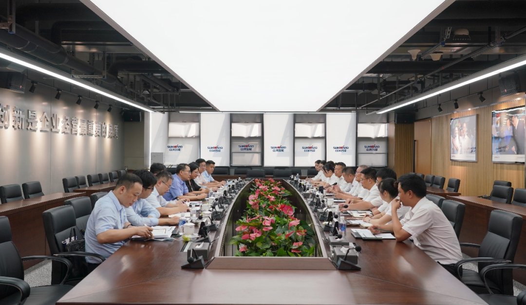 中国出口信用保险公司领导一行调研开云官方注册-开云(中国)
智能