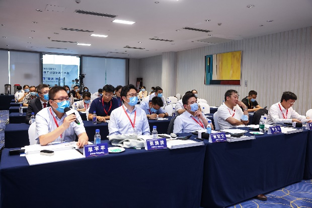 点赞！开云官方注册-开云(中国)
智能液压混合动力挖掘机项目荣获这个优秀项目奖→