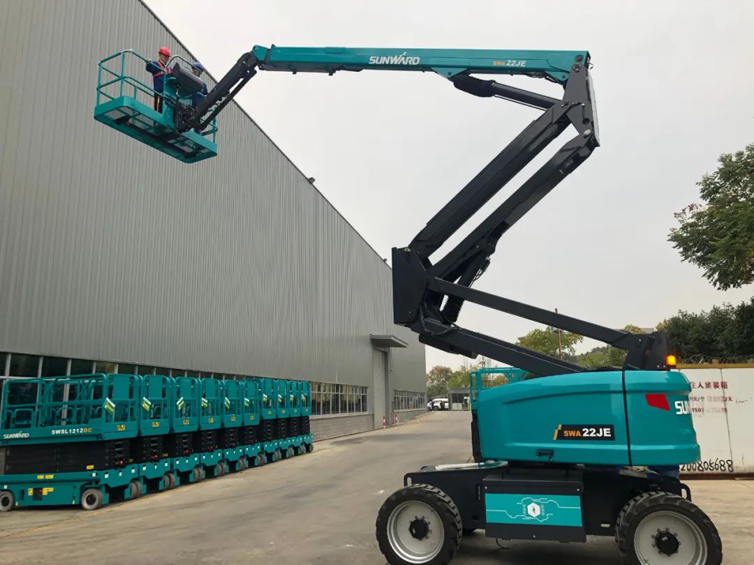 同级别作业高度最高！开云官方注册-开云(中国)
智能首款自主研发电动臂式高空作业平台下线