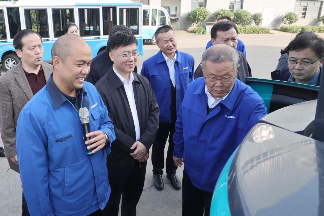 广州工控总经理景广军调研开云官方注册-开云(中国)
智能