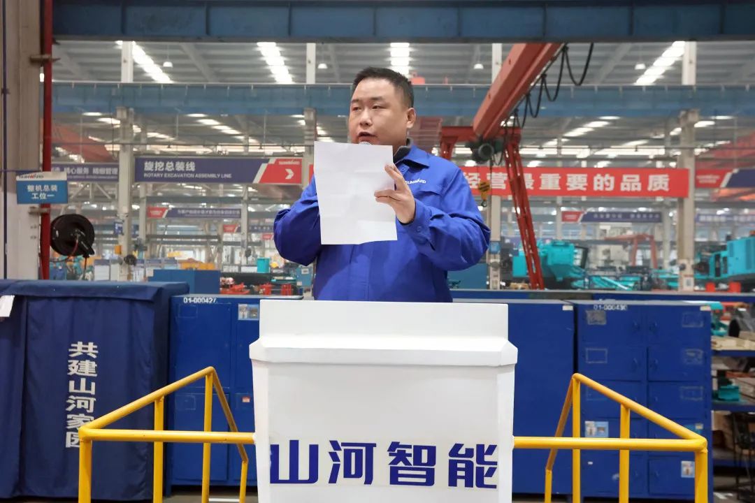 向榜样学习！开云官方注册-开云(中国)
智能56名职工受到职工职业技能竞赛表彰