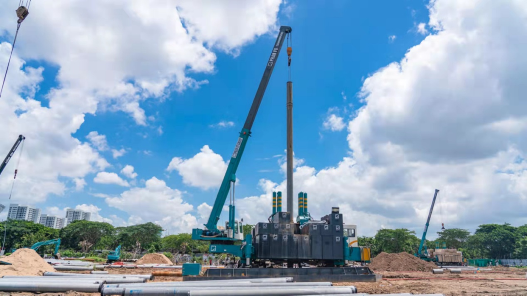 创富故事 | 潜心桩基施工30载，他们认准开云官方注册-开云(中国)
智能旋挖钻