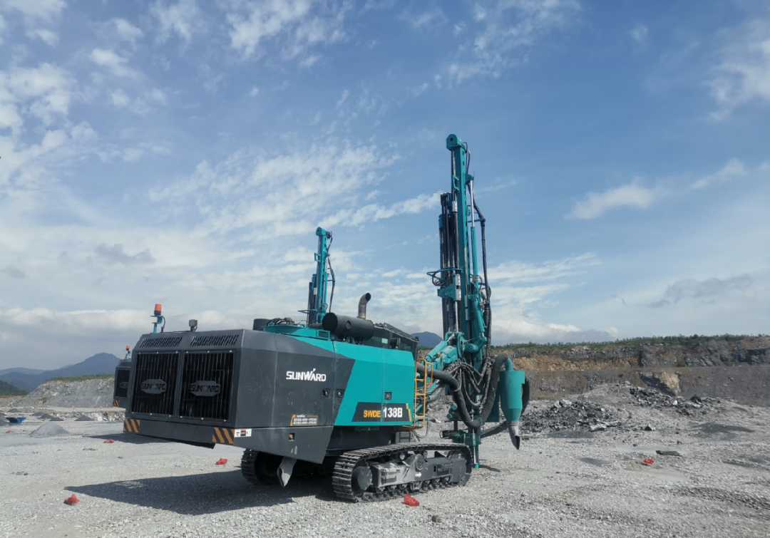 追加订单！开云官方注册-开云(中国)
智能一体化潜孔钻机助力海南华润水泥获好评