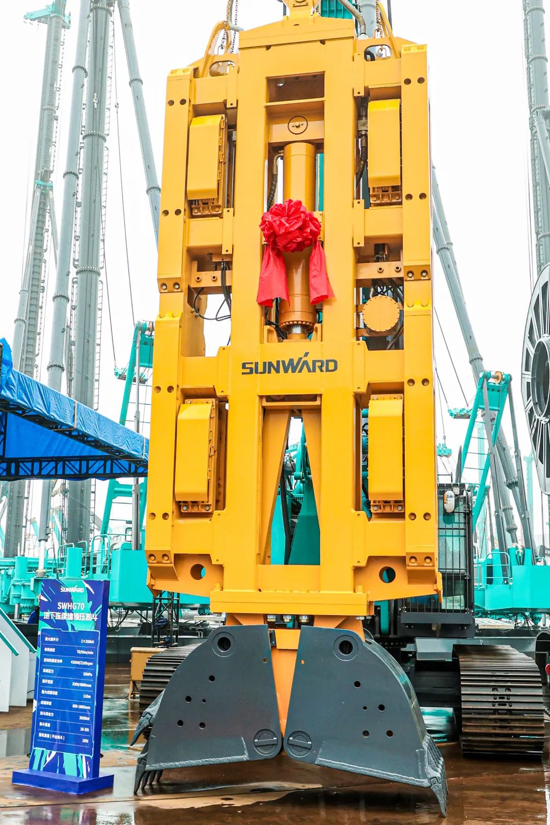 打造“明星产品”！开云官方注册-开云(中国)
智能地下连续墙液压抓斗成功发布