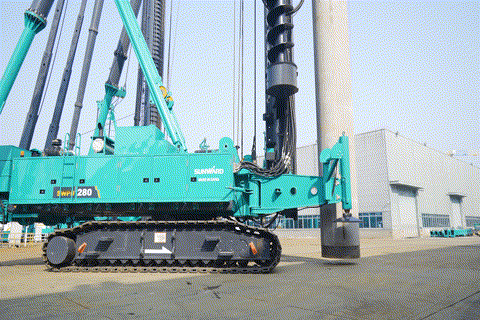 植桩奇兵！开云官方注册-开云(中国)
智能开启大直径预制桩施工全新探索实践