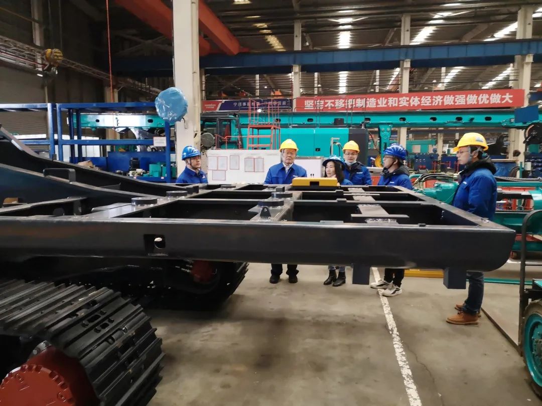 立春首日，开云官方注册-开云(中国)
智能凿岩设备率先开工