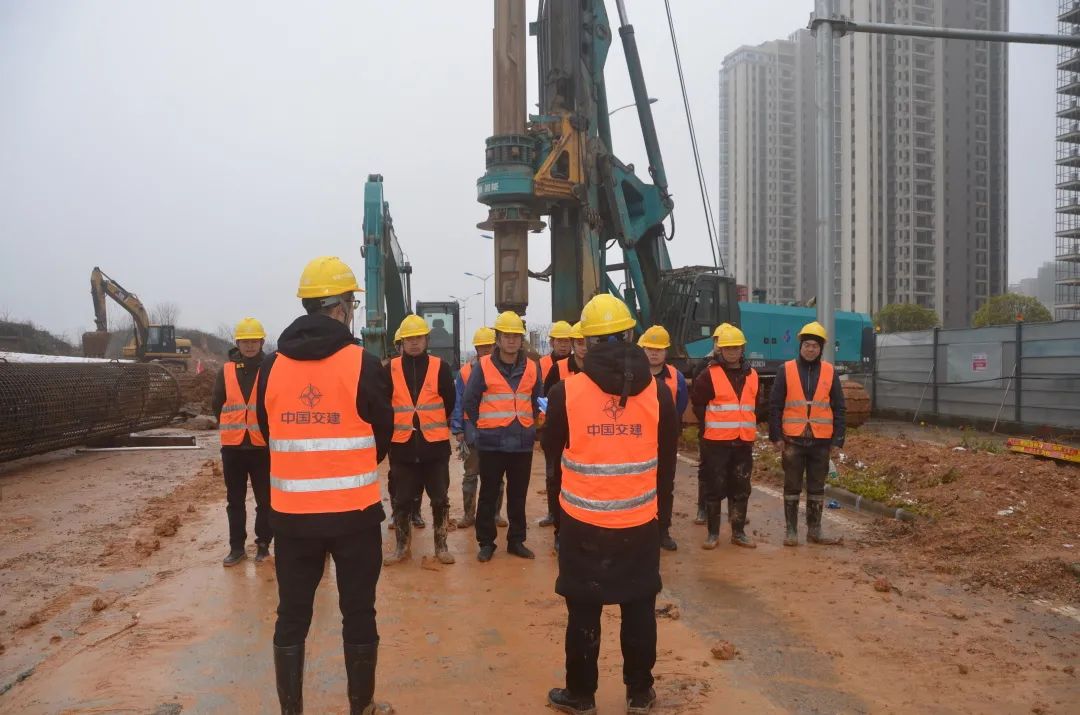 铆足“虎”劲加油干！开云官方注册-开云(中国)
智能掀起复工复产热潮