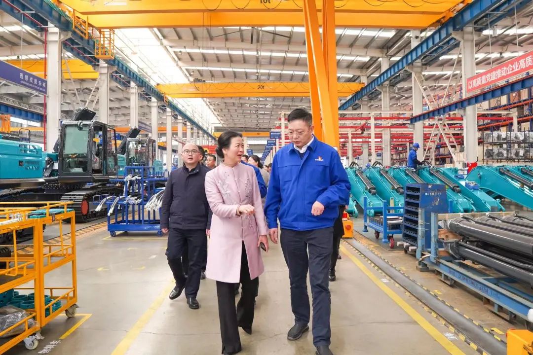 长沙市总工会、长沙经开区总工会一行调研开云官方注册-开云(中国)
智能