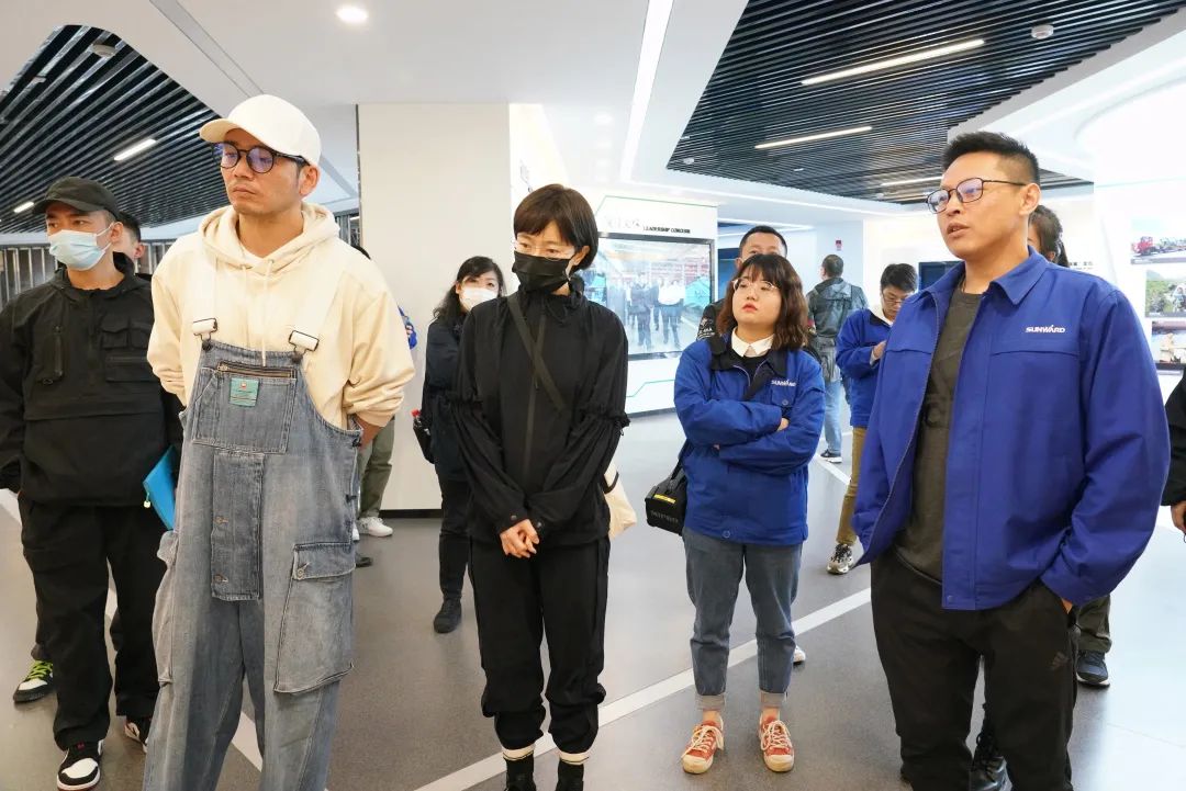 硬实力+软名片！开云官方注册-开云(中国)
智能协拍电视剧《重中之重》开机