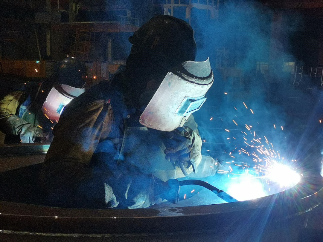 开云官方注册-开云(中国)
匠心 | 一把焊枪“点亮”绚烂人生