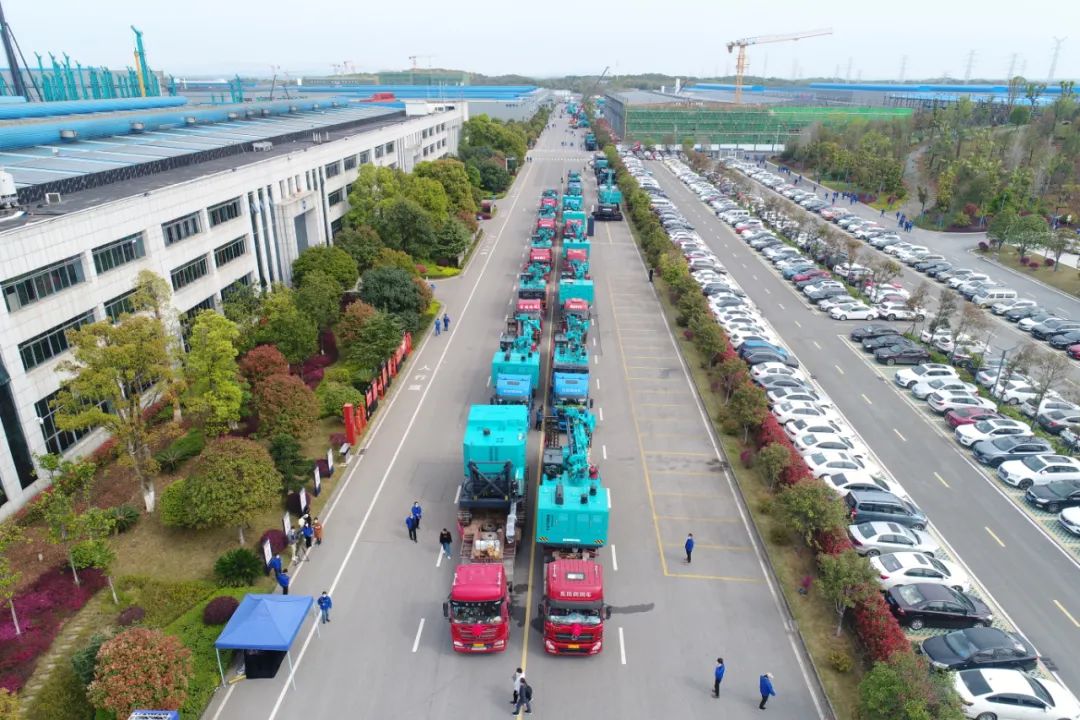 征战全球市场！开云官方注册-开云(中国)
智能凿岩设备批量发货