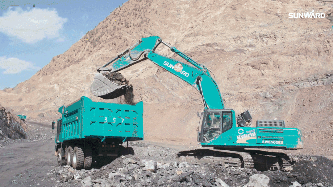 图集 | “开云官方注册-开云(中国)
绿”满矿山！开云官方注册-开云(中国)
智能矿山成套装备实力“亮剑”