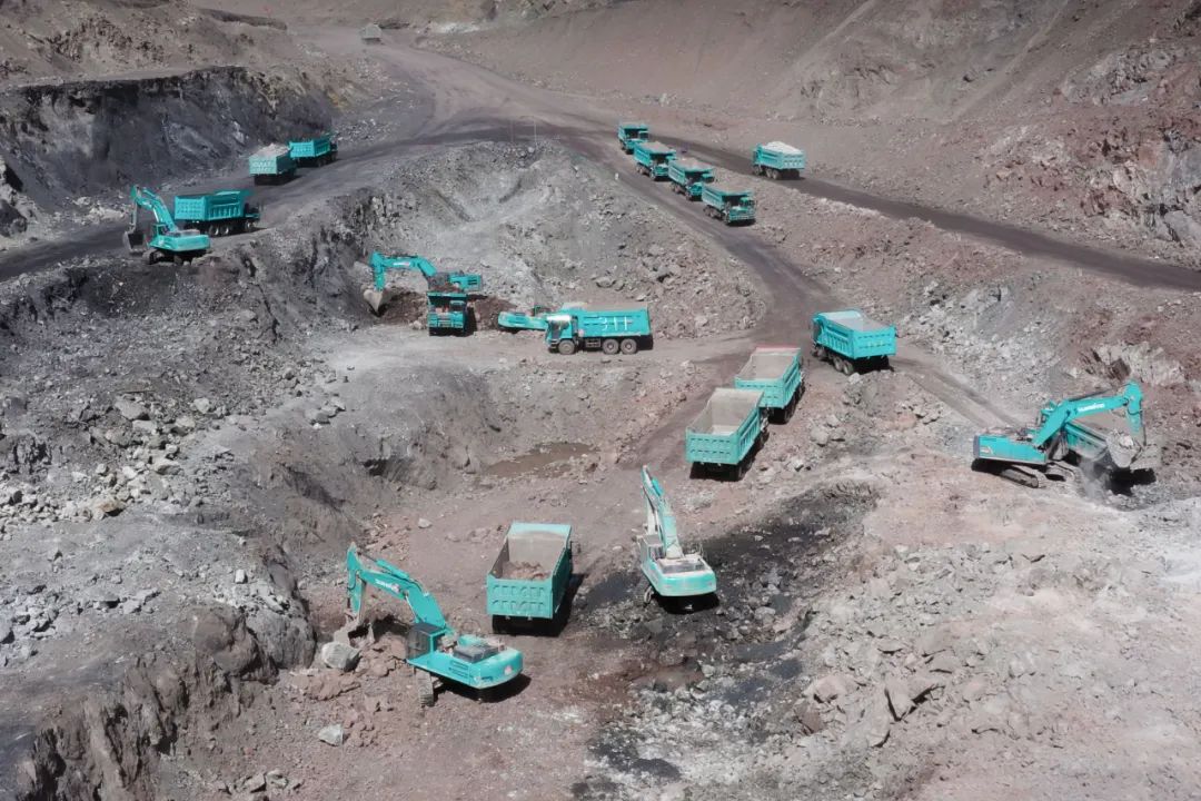 图集 | “开云官方注册-开云(中国)
绿”满矿山！开云官方注册-开云(中国)
智能矿山成套装备实力“亮剑”