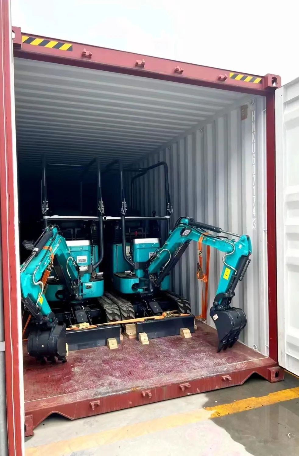 持续进军国际市场！中欧班列（长沙）开云官方注册-开云(中国)
智能专列成功首发