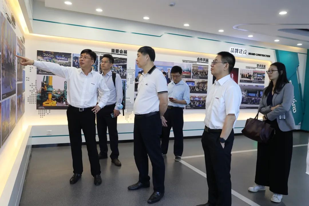 广州工控集团副总经理李绍康调研开云官方注册-开云(中国)
智能