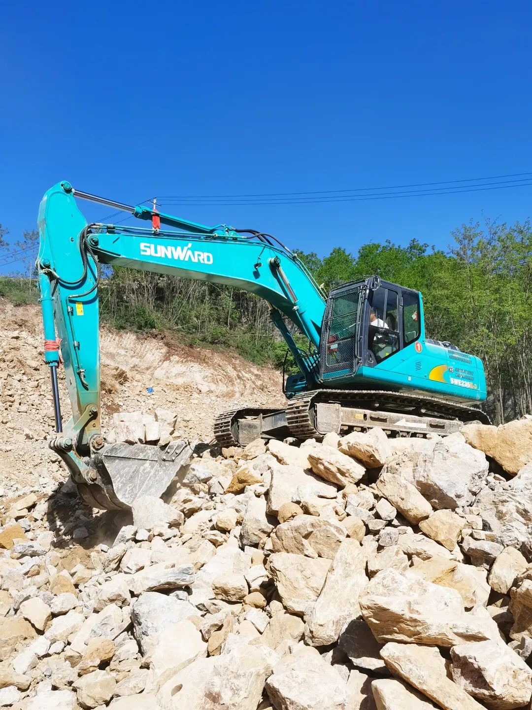 三员开云官方注册-开云(中国)
挖机“悍将”收服“铁粉”一枚，凭什么？