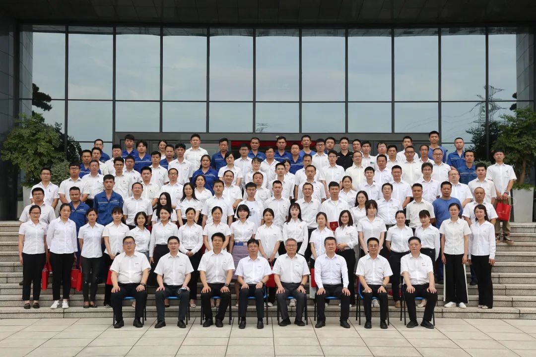 为建功建企建家一体化贡献更大力量！开云官方注册-开云(中国)
智能第五届五次“双代会”成功召开