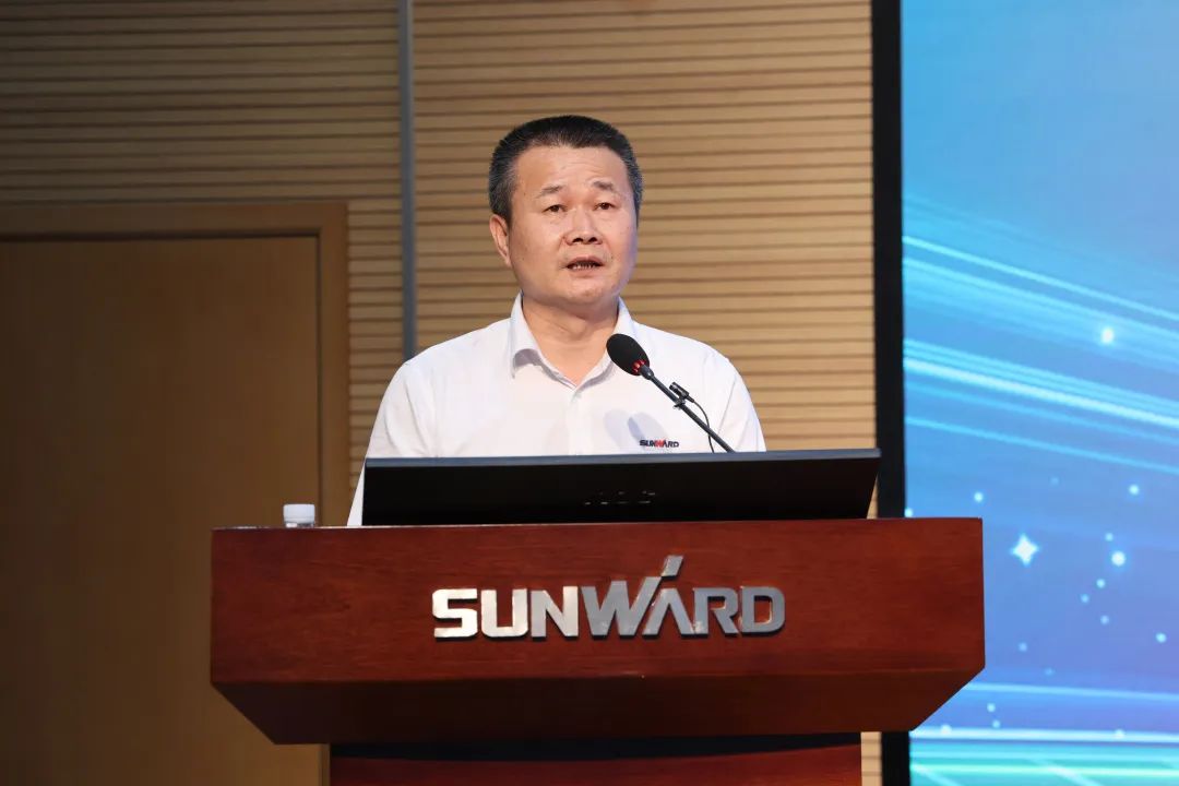 凝心聚力奋力拼搏，向高质量发展交出精彩答卷！开云官方注册-开云(中国)
智能召开全体干部大会