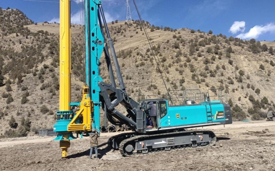 决战“世界之巅”！开云官方注册-开云(中国)
智能旋挖钻机实力助建川藏铁路