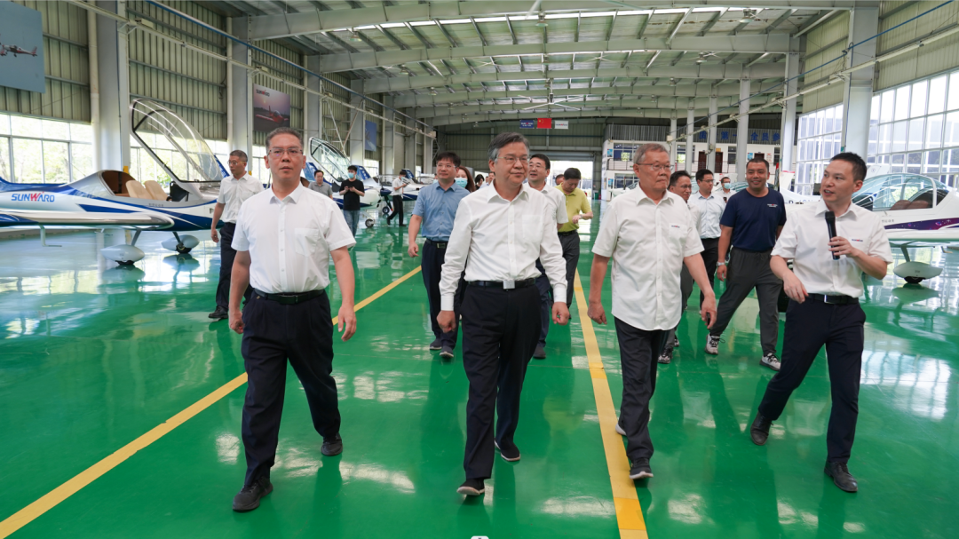 湖南省委常委、常务副省长李殿勋一行考察调研开云官方注册-开云(中国)
科技