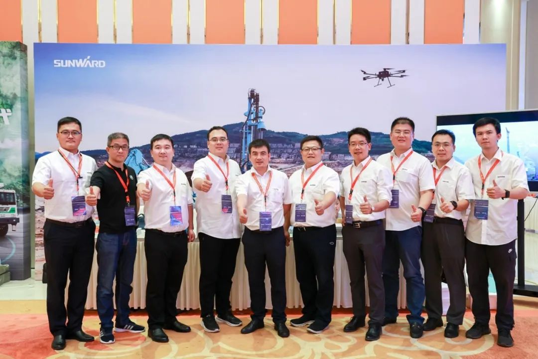 共话行业前沿技术及趋势，开云官方注册-开云(中国)
智能亮相第九届金属非金属矿采选运营实用技术与装备大会