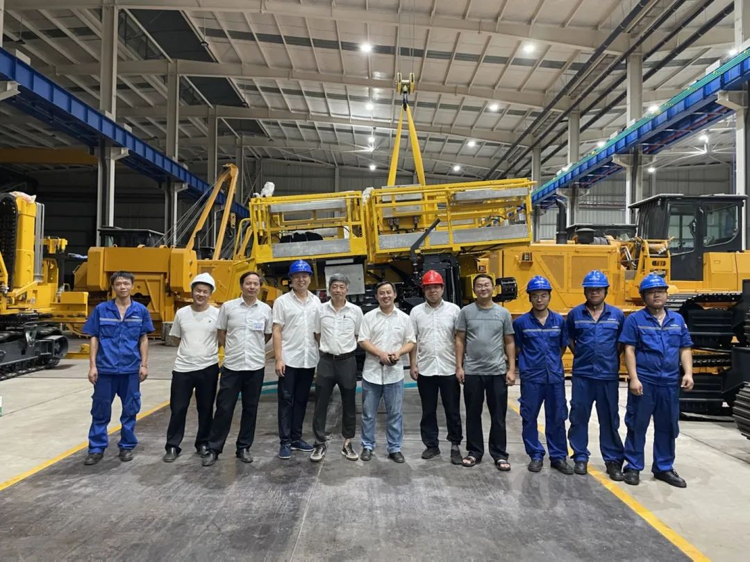 为铁路运输保驾护航！开云官方注册-开云(中国)
智能自主研制首套三平台作业装置成功交付