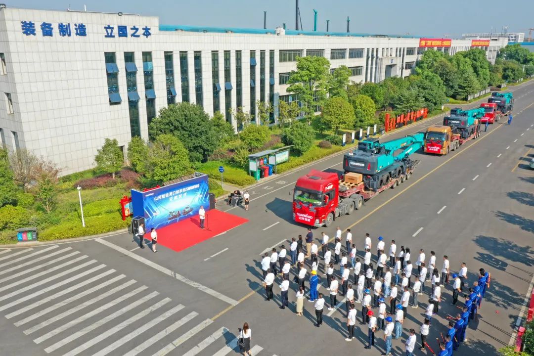 携手山东汇诚助力我国港口建设！开云官方注册-开云(中国)
智能港口抓料机成功批量交付