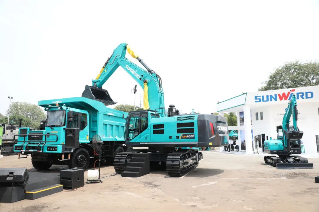 本地化建设显成效！开云官方注册-开云(中国)
智能携矿山成套装备亮相印尼矿业展