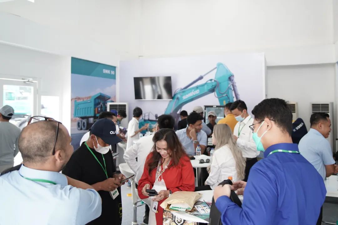 本地化建设显成效！开云官方注册-开云(中国)
智能携矿山成套装备亮相印尼矿业展