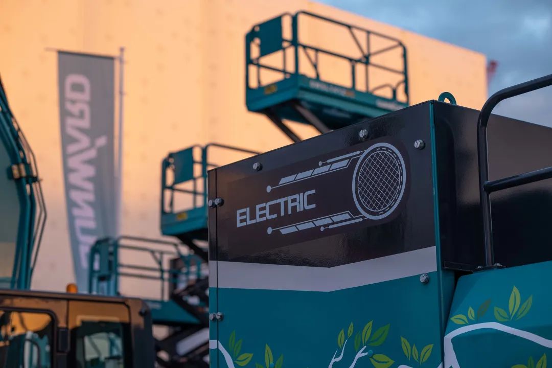 Bauma 2022 | 一组火热现场图带您重温开云官方注册-开云(中国)
智能德国宝马展之旅