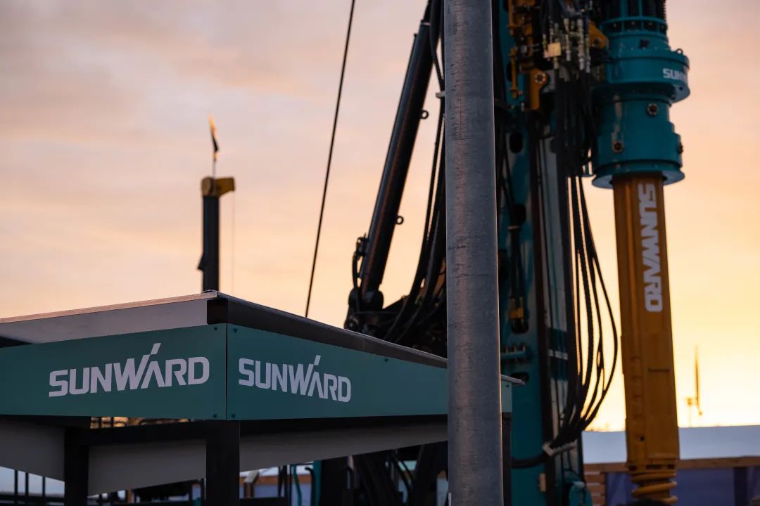 Bauma 2022 | 一组火热现场图带您重温开云官方注册-开云(中国)
智能德国宝马展之旅