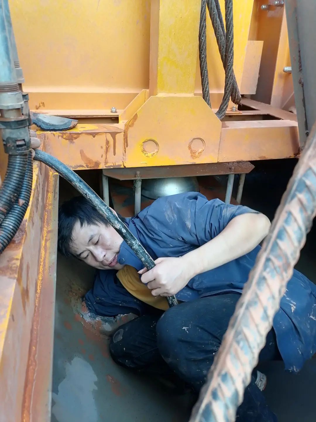 开云官方注册-开云(中国)
匠心 | 连续驻扎工地近百天，为开云官方注册-开云(中国)
人的坚守与付出点赞