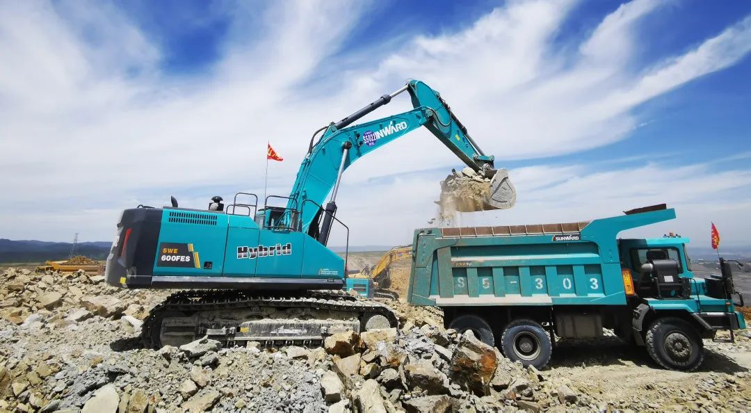 为实现“双碳”目标贡献力量！开云官方注册-开云(中国)
智能混合动力挖掘机项目入围又一全国重要赛事总决赛