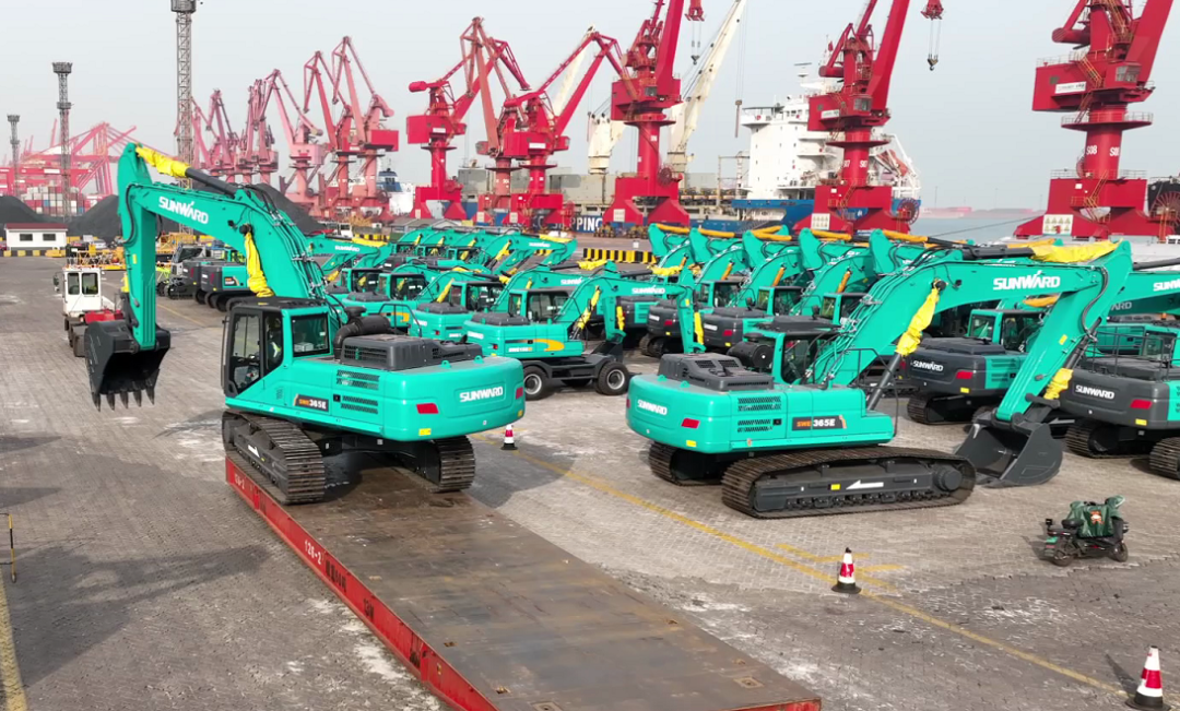 亿元设备“包船”出海！开云官方注册-开云(中国)
智能国际市场迎来开门红