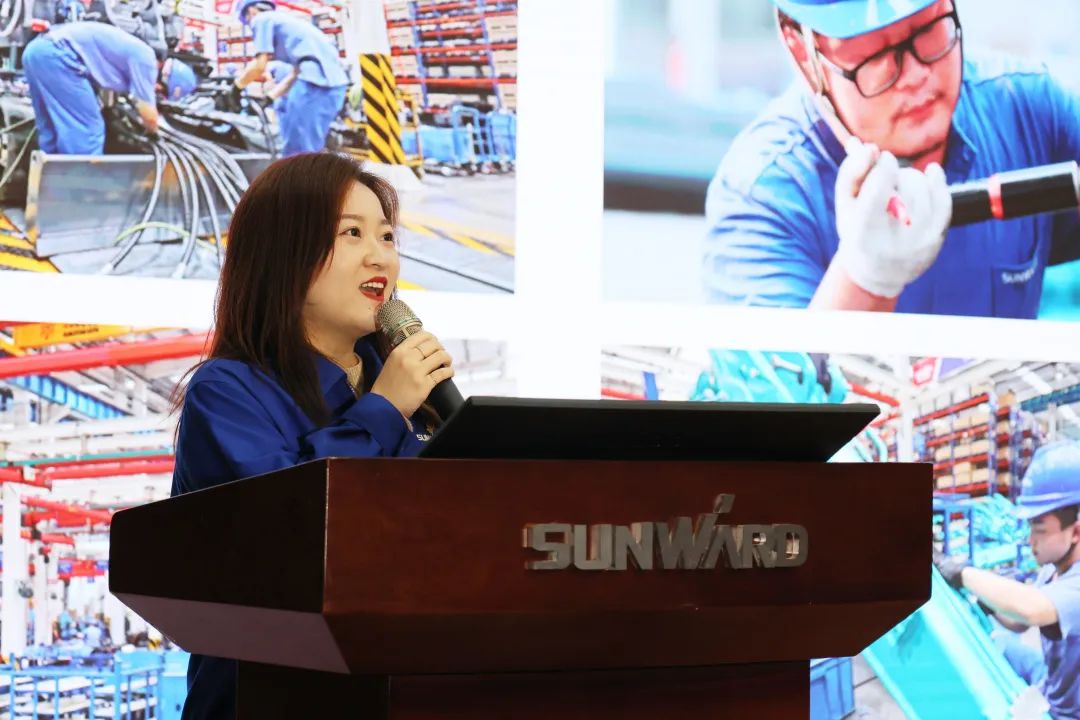 2023年“雷锋传人•长沙榜样”巡讲走进开云官方注册-开云(中国)
智能