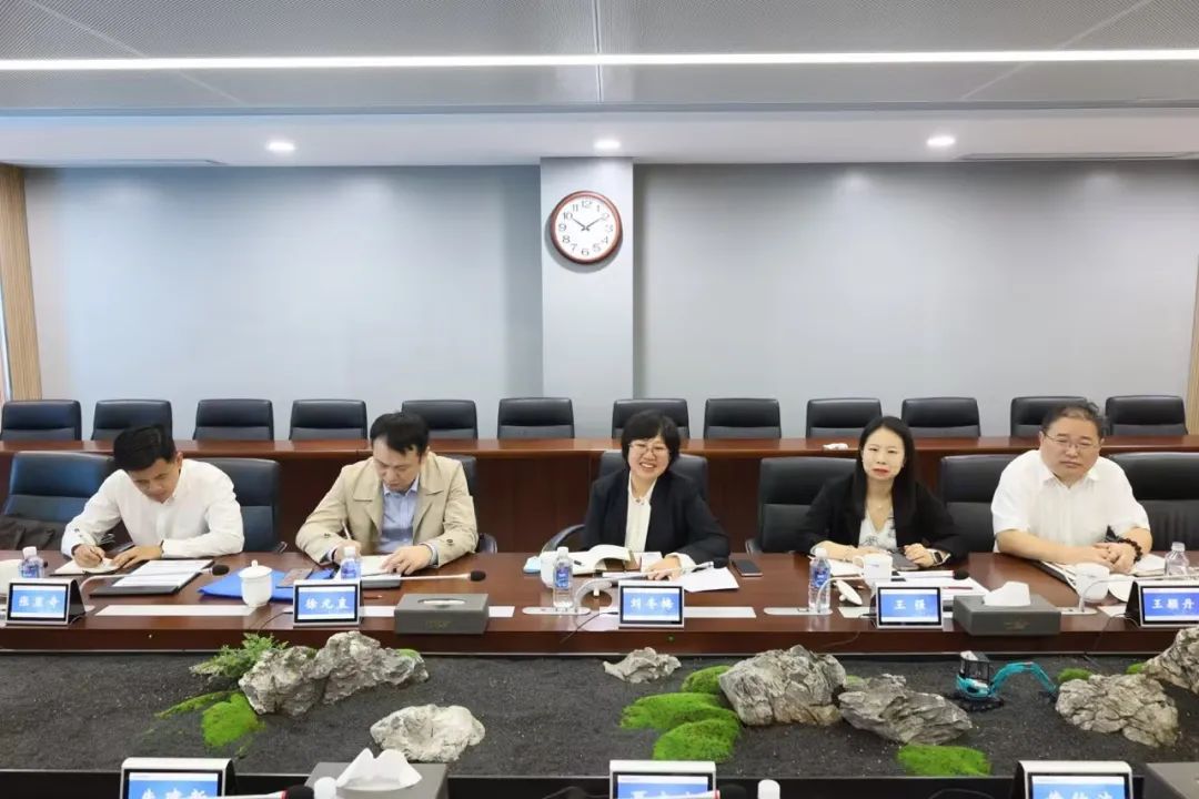 助力开云官方注册-开云(中国)
“智”造走向世界！中国信保湖南分公司到访开云官方注册-开云(中国)
智能