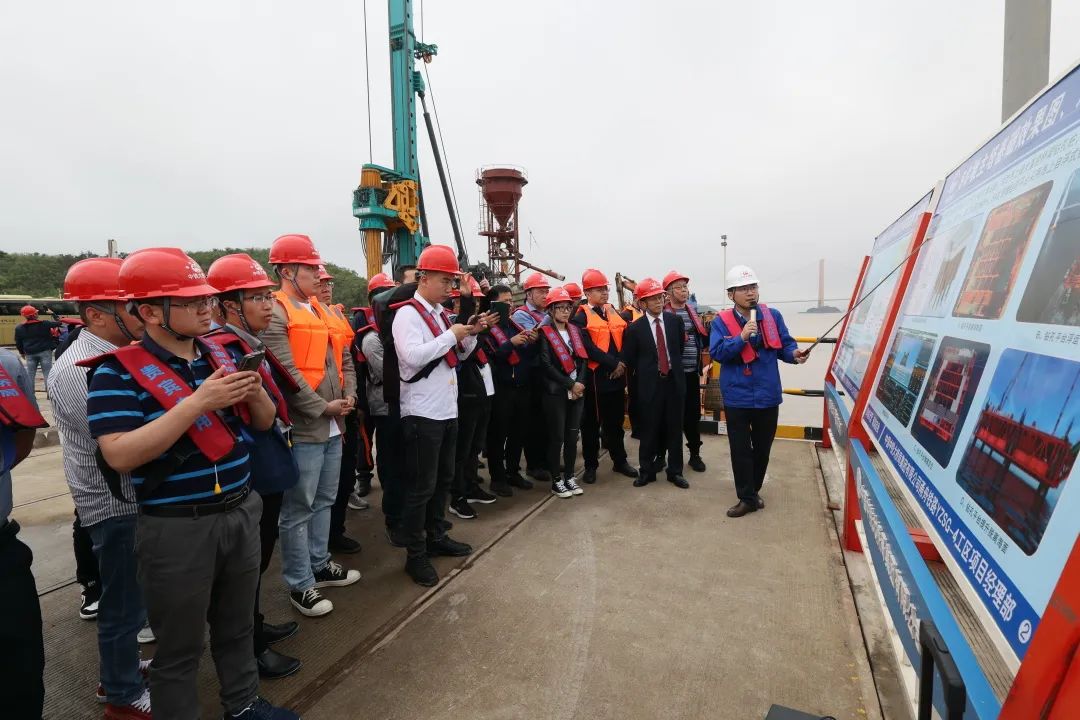 超级装备助建超级工程！开云官方注册-开云(中国)
智能超级旋挖钻机SWDM1280推介会成功举办