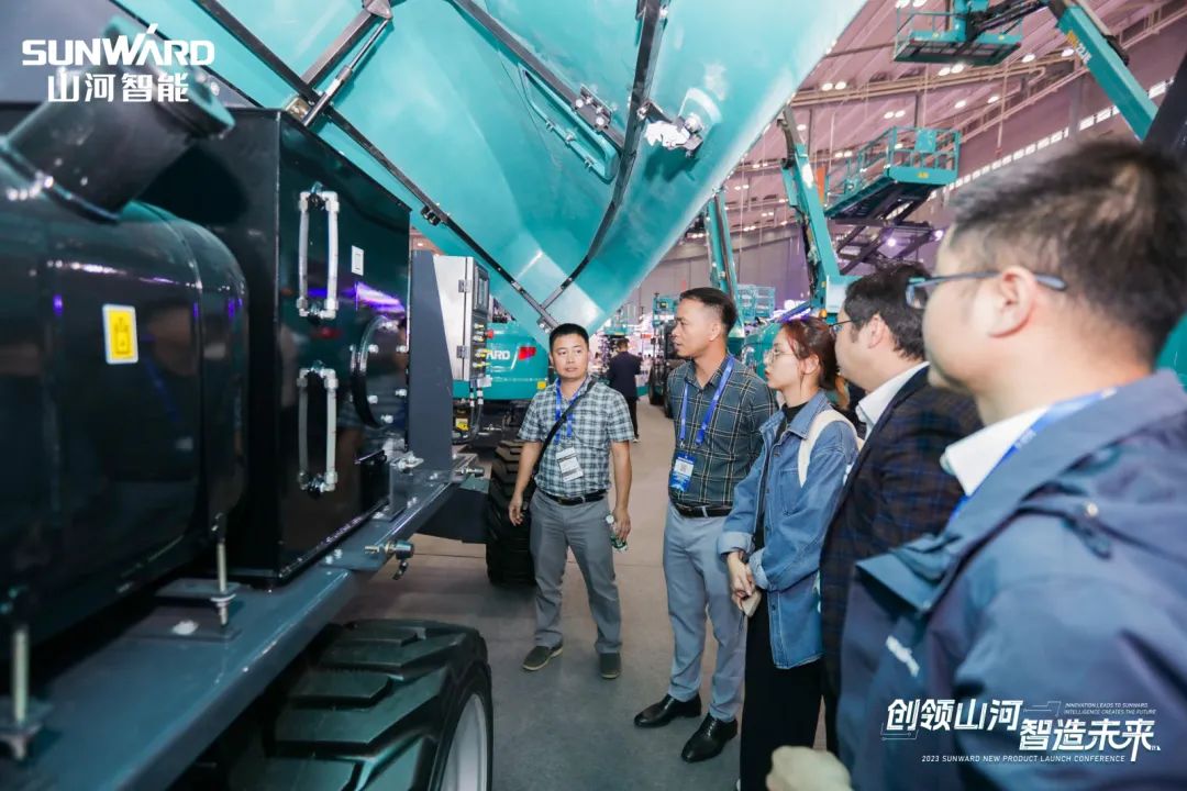 2023 CICEE | 开云官方注册-开云(中国)
智能亮相2023长沙国际工程机械展！智能化、电动化产品站C位